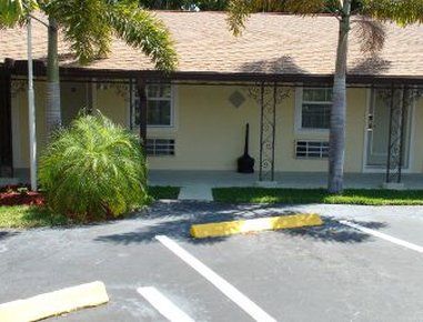 Vero Inn Vero Beach Exterior foto